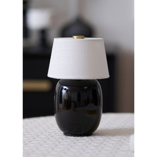 Torso Petite Table Lamp (Built-in Battery)