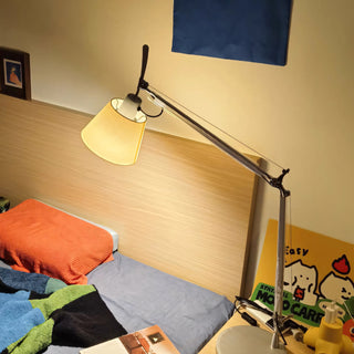 Vector Cantilever Parchment Task Lamp