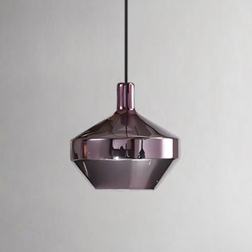 Model D (Púrpura): D 7.9″ x H 7.5″ / D 20cm x H 19cm
