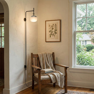 Vibia Linear Plug-In Wall Lamp