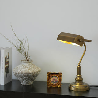 Villve Library Desk Lamp